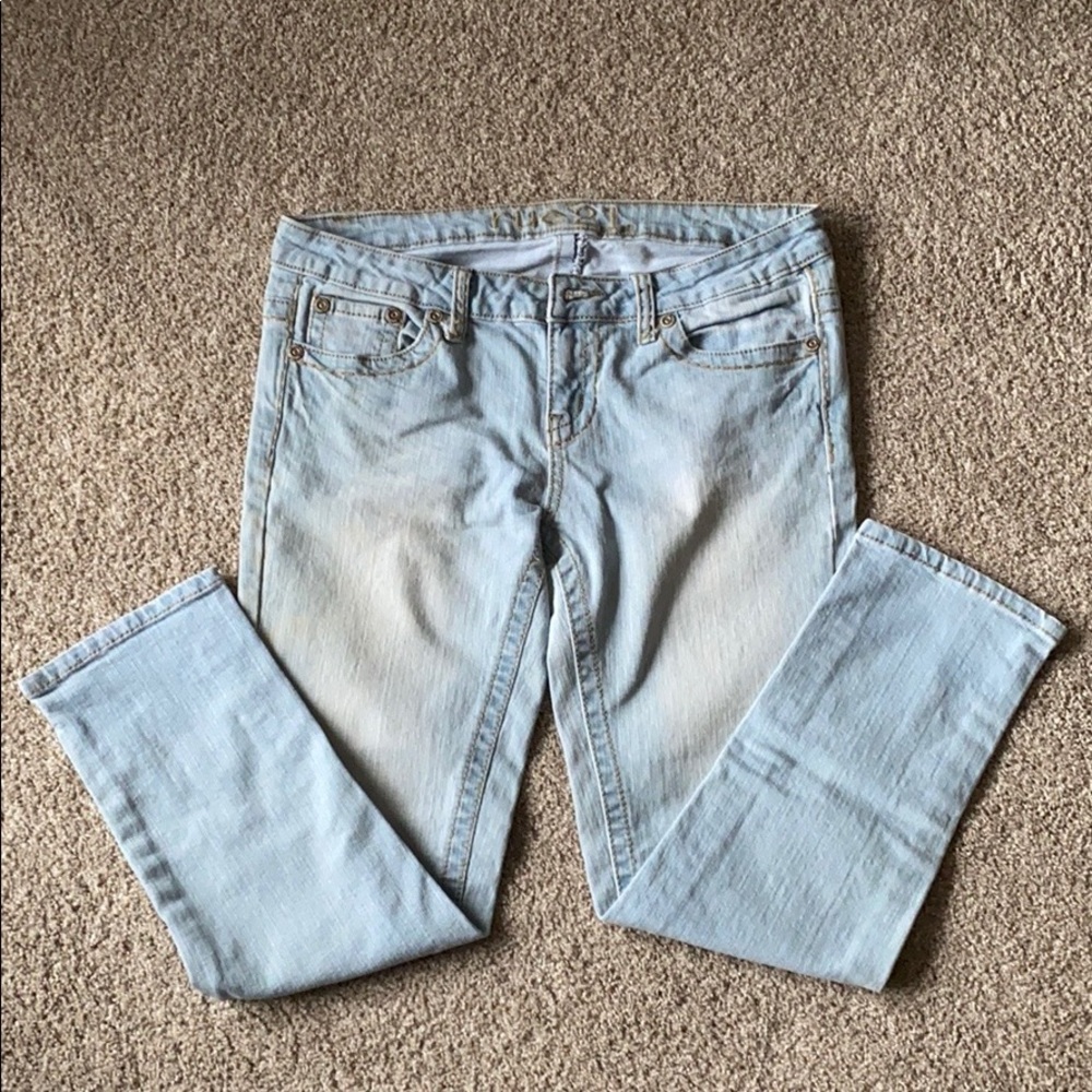 Rue21 white washed jeans